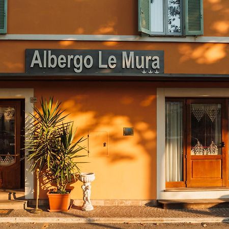 Hotel Le Mura Foligno Bagian luar foto