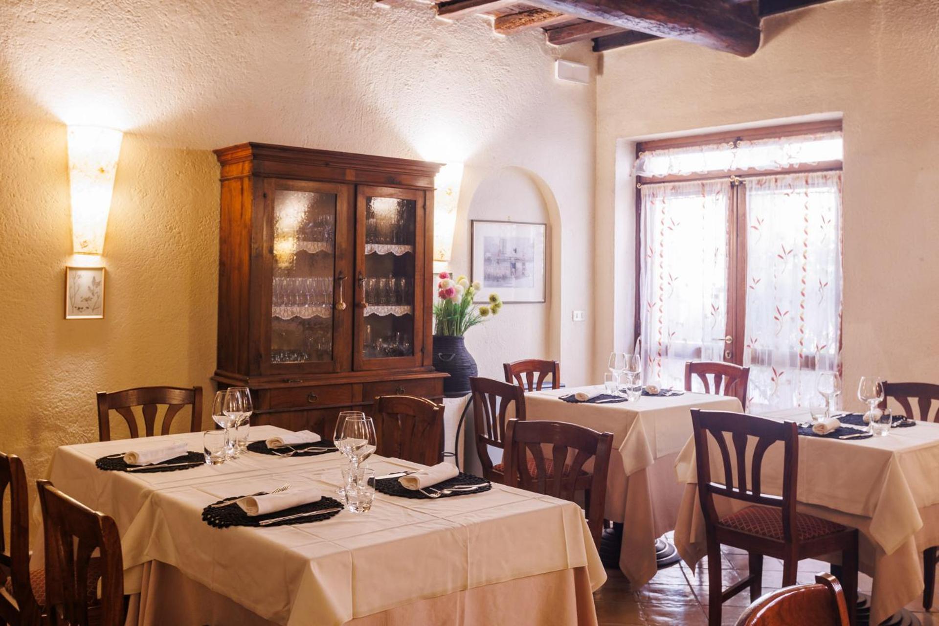 Hotel Le Mura Foligno Bagian luar foto