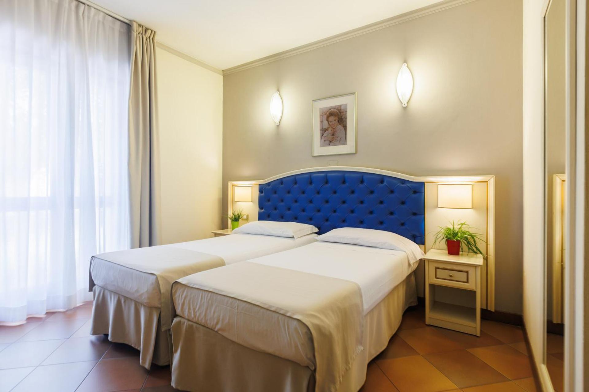 Hotel Le Mura Foligno Bagian luar foto